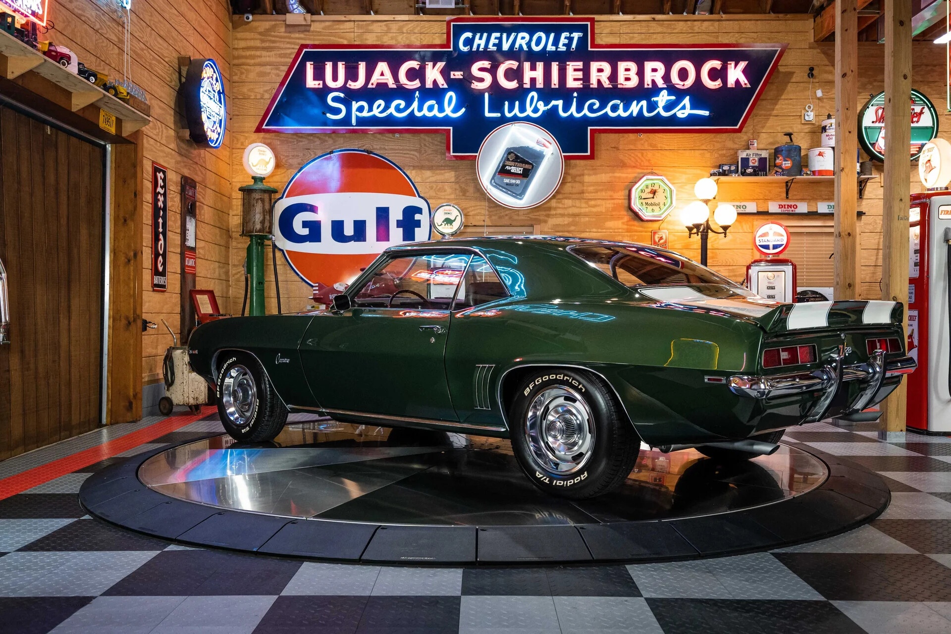 1969 Chevrolet Camaro Z/28 DZ302