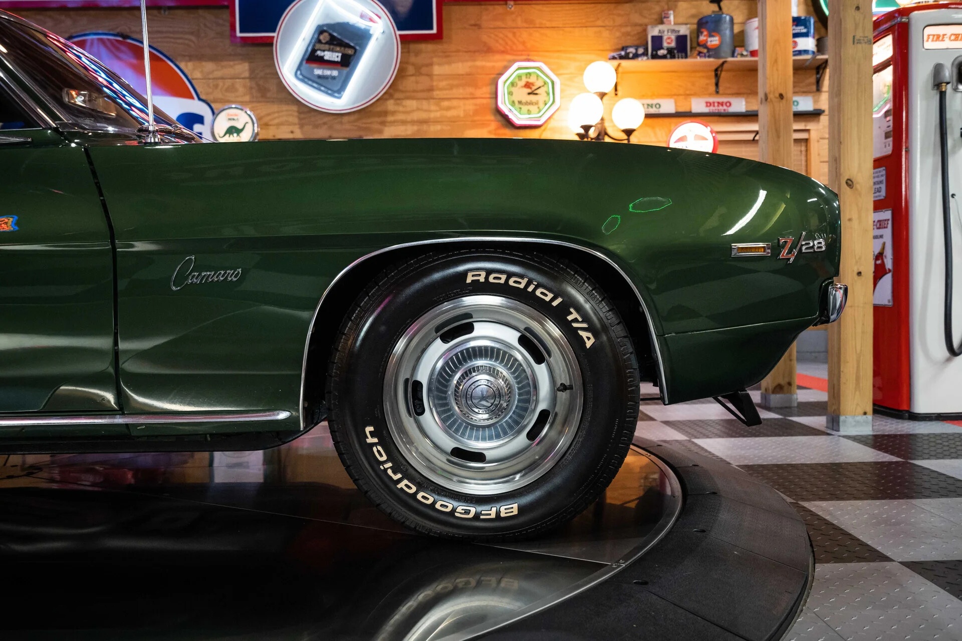 1969 Chevrolet Camaro Z/28 DZ302